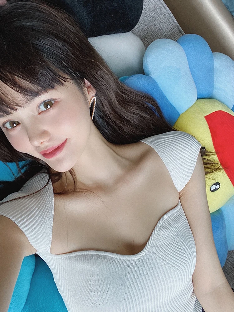 WHITNEY WANG 2020 Весенняя модная уличная одежда сексуальная облегающая вязаная