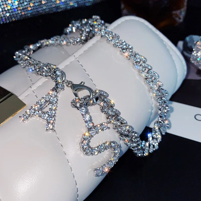 

2021 new European and American inlaid diamond letter necklace niche design exaggerated clavicle alloy chain necklace