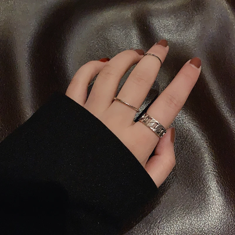 

Винтажные модули прохладный прилив наборный кольцо из трех предметов костюм Простые Модные крутые простое кольцо на кончик пальца кольцо д...