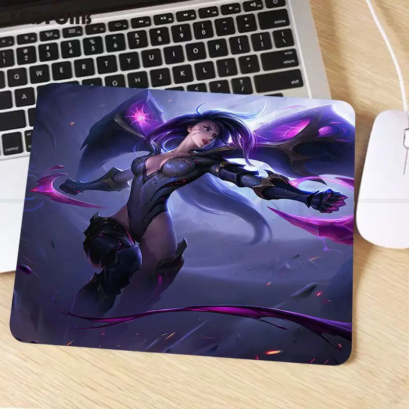 

YNDFCNB New game League of Legends Heroes Keyboard Gaming MousePads Smooth Writing Pad Desktops Mate gaming mouse pad
