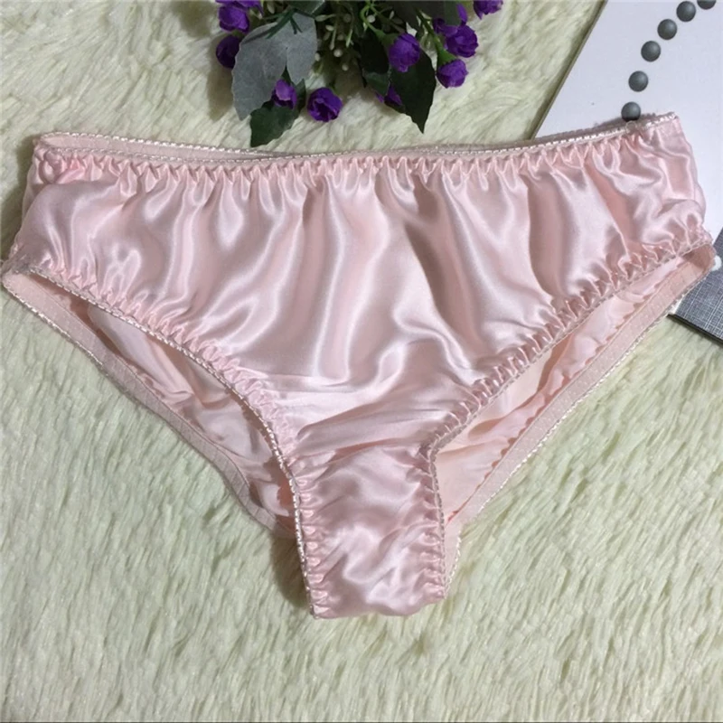 Women briefs Sexy Ultra-thin 100% Silk Briefs Breathable Comfortable Large Size ladies panties |
