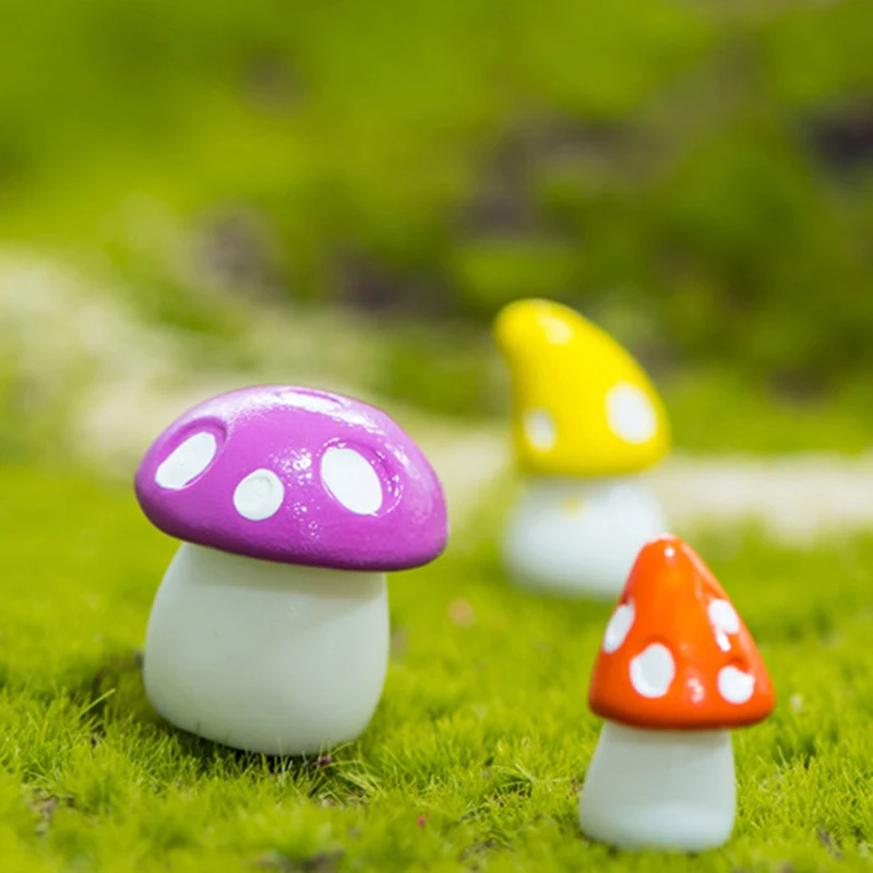 

1Pc Artificial Mushroom Doll House Fairy Garden Miniatures Terrariums Resin Crafts Figurines For Home Decoration