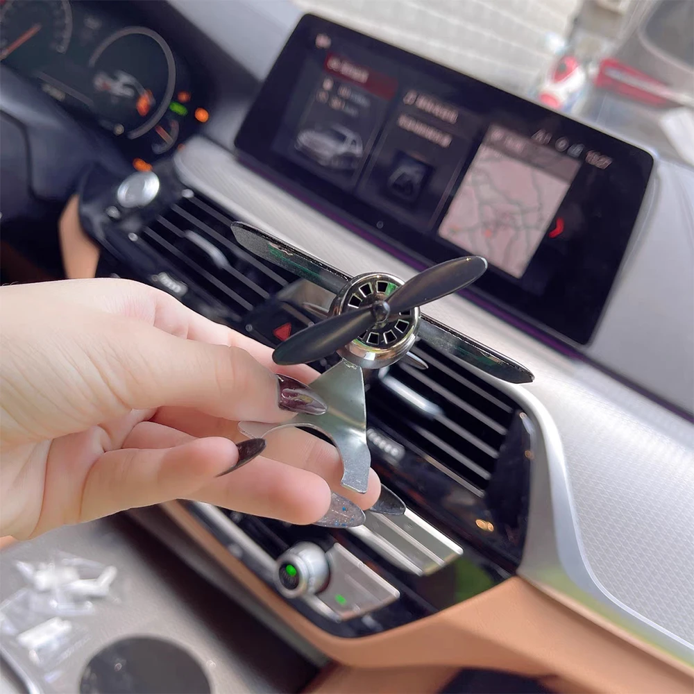 

Solid Non-Slip Mat Alloy Solar Energy Rotate Aromatherapy Airplane For MINI R And F Series Car Styling Decoration Accessory