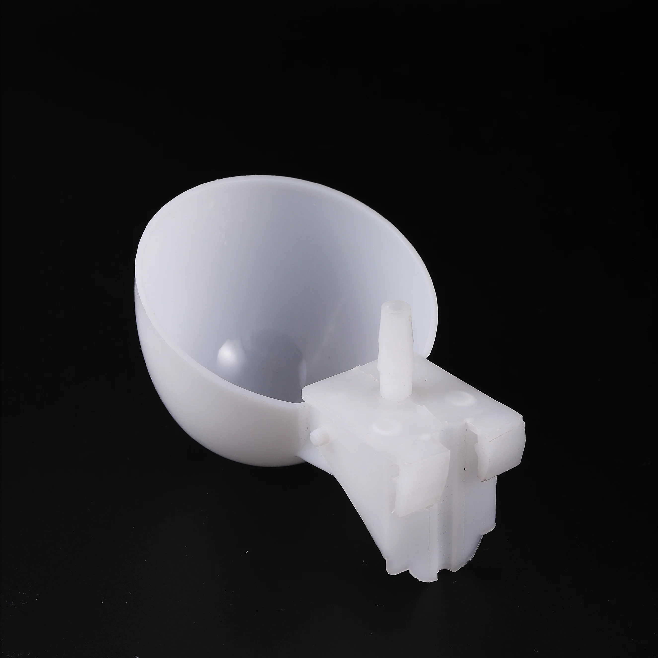 

30 Pcs Bird Pigeon Waterer Bowl Automatic Bird Feeder Poultry Bird Feeder Quail Water Tools Hanging Cup Poultry Supplies
