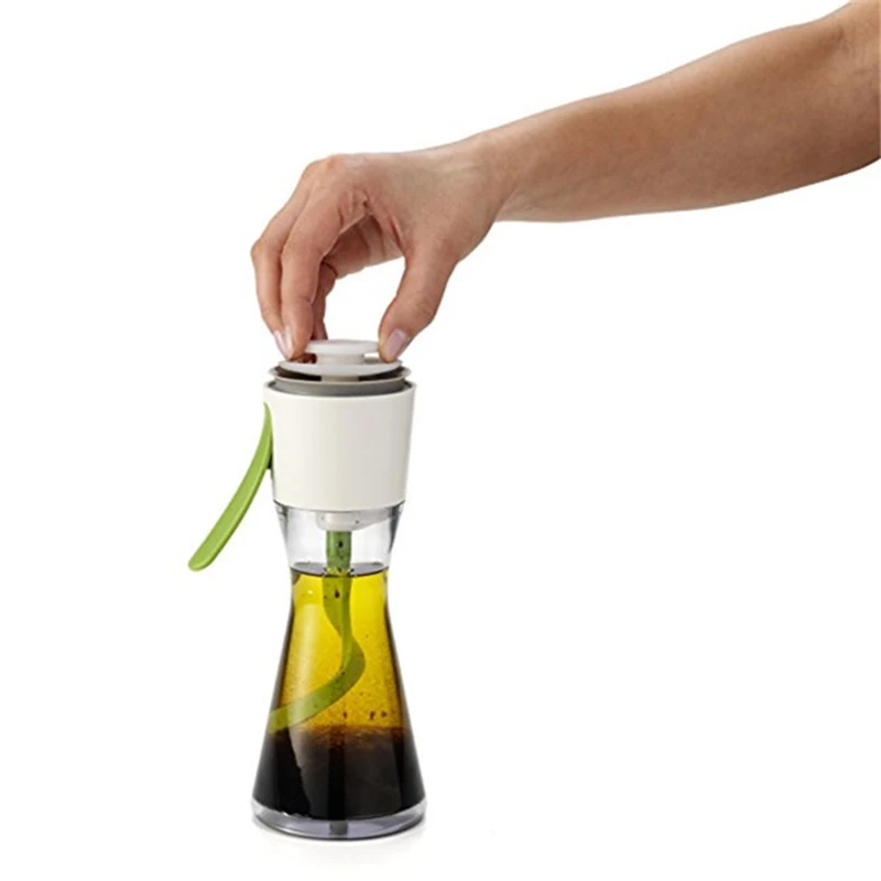 

Rotating Salad Dressing Stirring Cup Blending Cup Manual Seasoning Sauce Dipping Juice Mixer Bottle Mixing Cup Kitchen Supplies