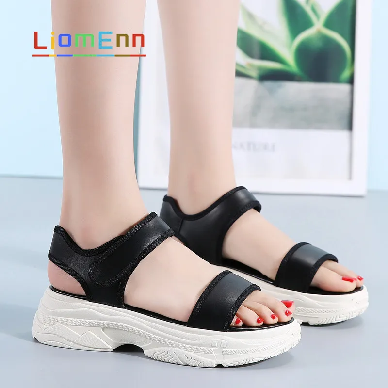 

Ladies Black White Sandals Genuine Leather Flat Platfrorm Sandals Women 2021 Summer Sport Shoes Woman Thick Sole Beach Slippers
