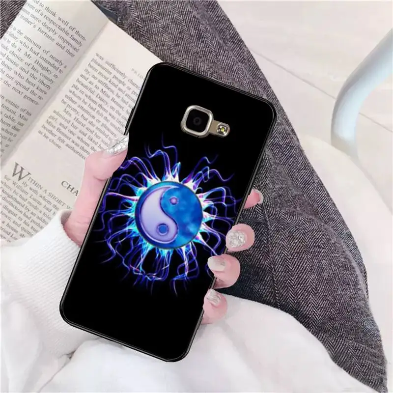 

Yin Yang Printing Graffiti Pisces Phone Case For Samsung A 9 10 20 30 40 M20 S 30 31 J5(2015) J5prime 6 7 Plus