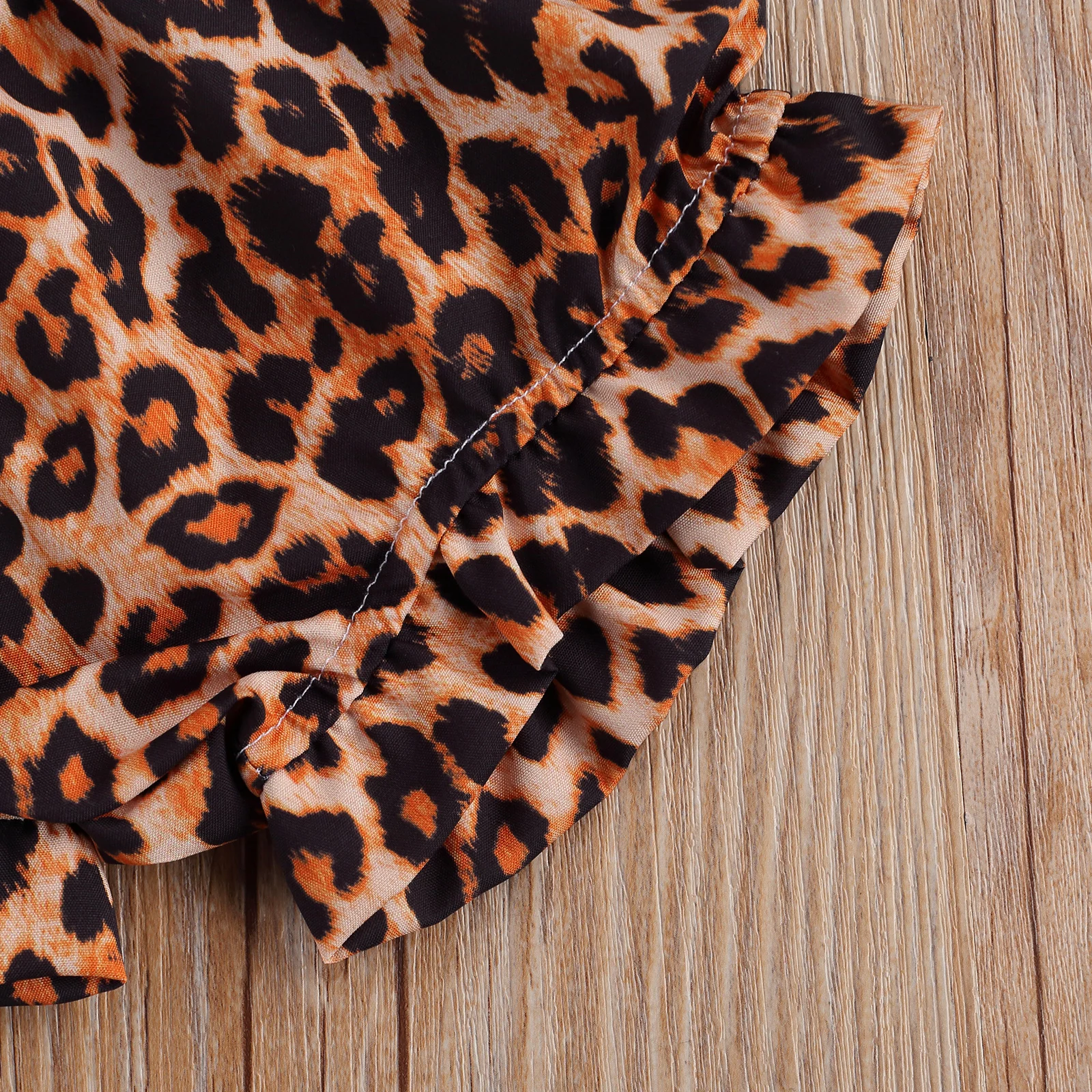 

2020 New Summer 0-24M Toddler Baby Girl 2Pcs Set Double Bows Floral/Leopard Print Slash Neck Ruffled Sleeveless Camisole+Shorts