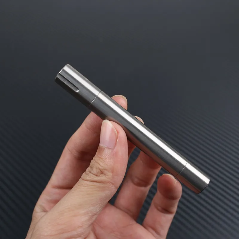 Герметичный титановый сплав водонепроницаемый канистра уплотнения капсула бутылка EDC Открытый инструмент сигареты влагостойкий - Цвет: Серебристый