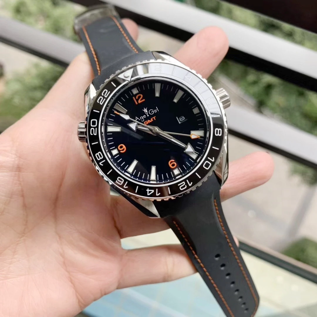 

Classic New Men Automatic Mechanical Watch Independent GMT 007 Luminous Rubber Blue Ceramic Bezel Sapphire Black Leather