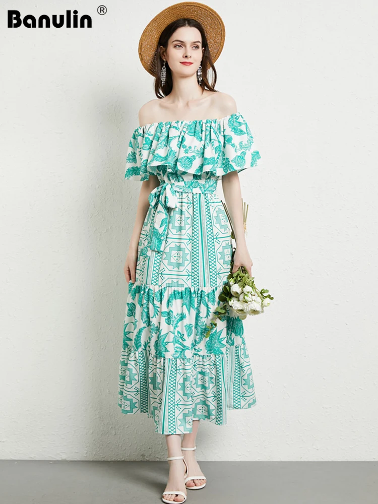 Женское длинное платье с открытыми плечами модельное зеленое пляжное оборками