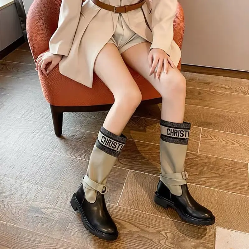 

Fall/winter New Leather Boots Flat Boots High Tube Martin Boots Stitching Letters Slim Long Tube Knight Boots but Knee