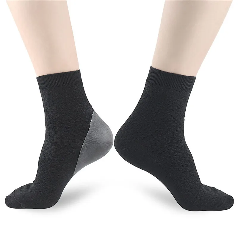 

Fashion All Seasons Wear Socks Men Female High Quality Men Women Casual Socks Simple Crew Socks Clothing Accessories