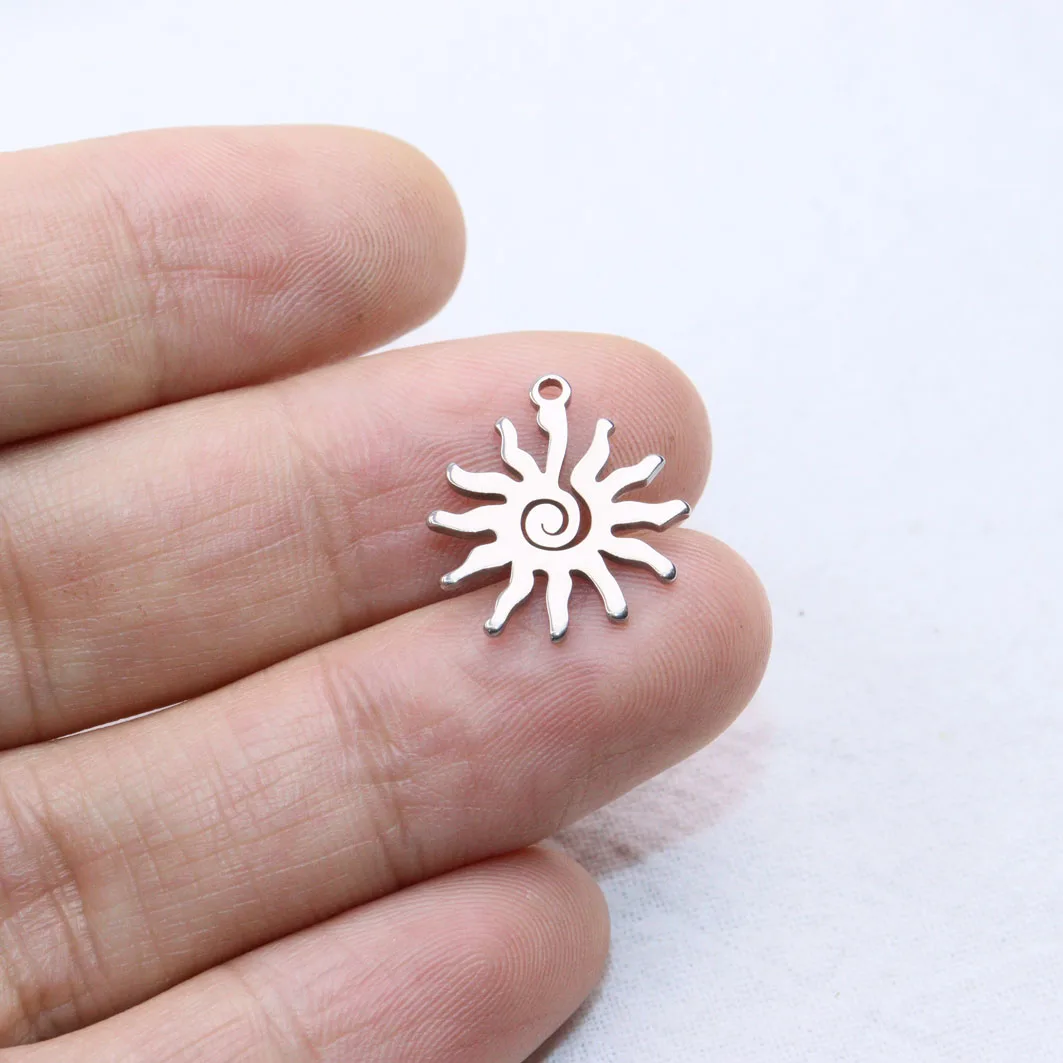 10pcs 15mm Wholesell Stainless Steel Pretty Sun Charms DIY Anklets Earrings Bracelets 18G Gold Unfading Colorless 2 Colors - купить по