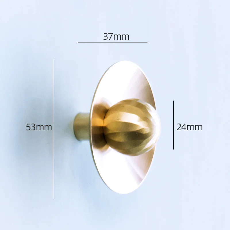 

Ручки для шкафов Smernit латунные с хрусталем