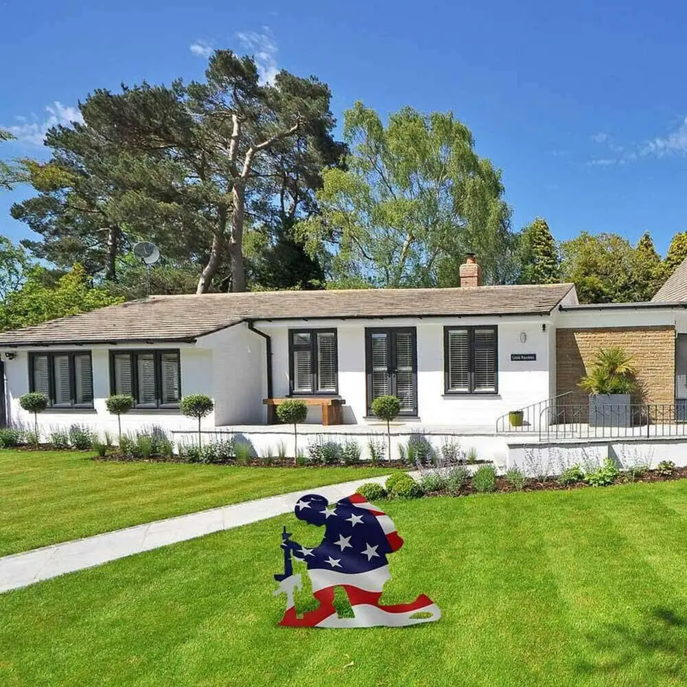 День Независимости металлический декор поделки американский флаг колени солдат