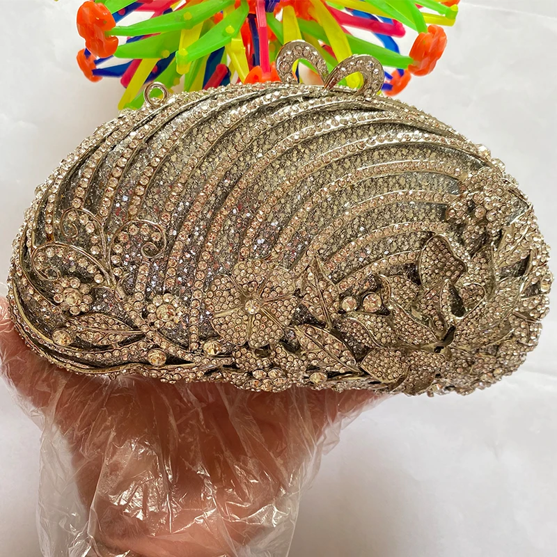 

Best Quality Silver Diamond Wedding Bridal Purse Fashion Women’s Crystal Floral Evening Clutches Handbags Mini Chain Minaudiere