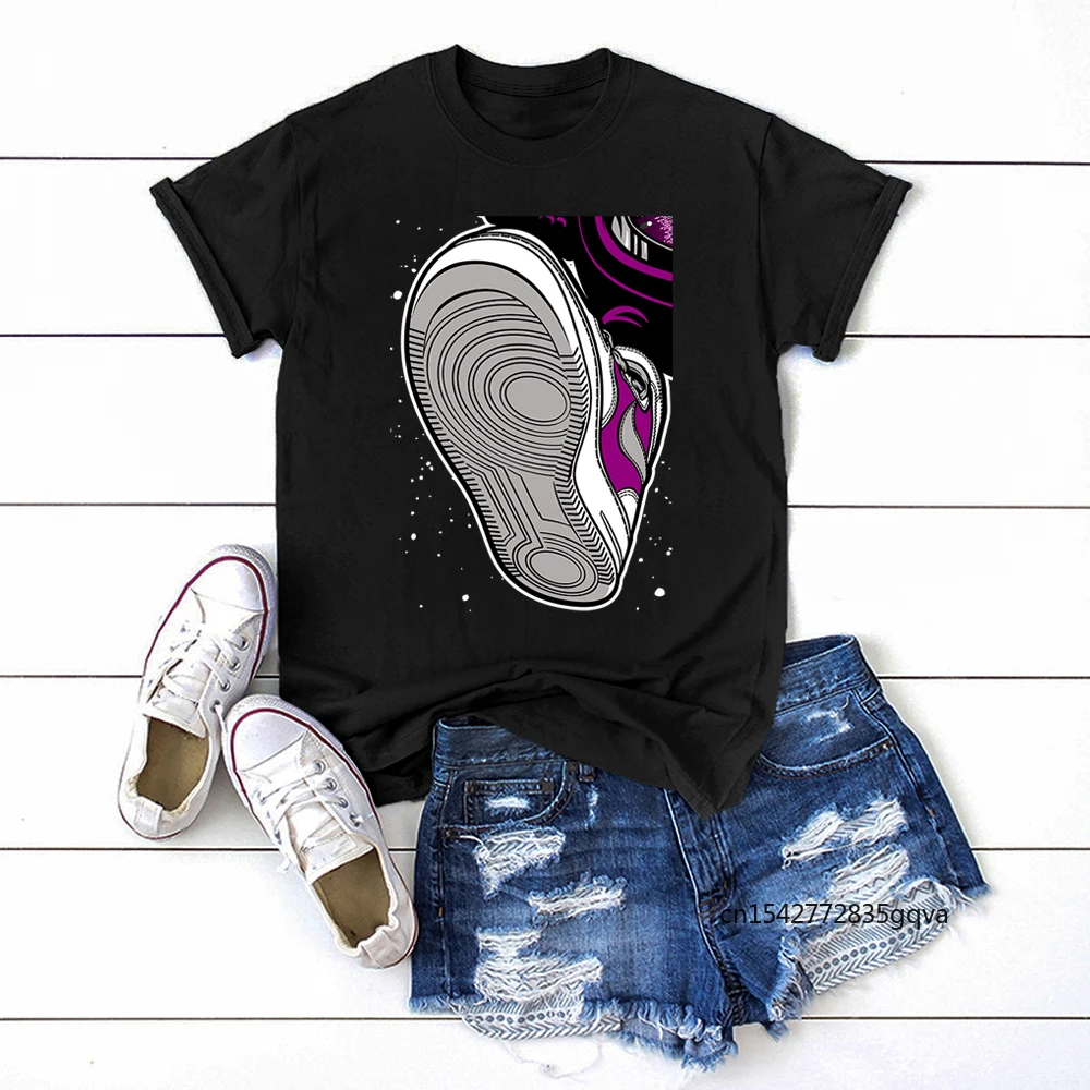 

Big Shoes Harajuku Cartoons Creative Print Women Short Sleeve Shirt Fashion Casual Female Tshirt Big Size Hip Hop Women Clothing