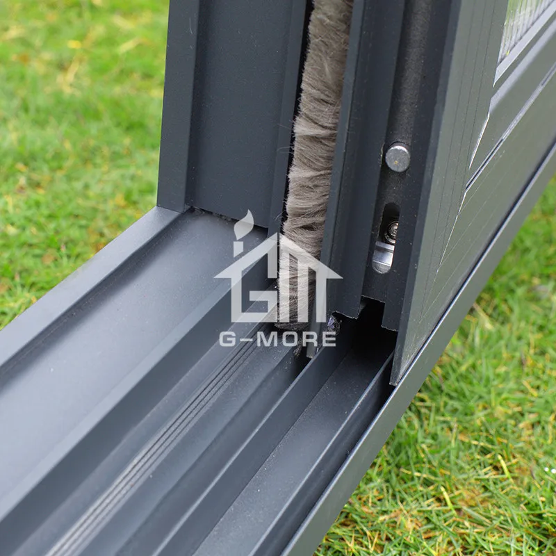 Для использования на открытом воздухе подходит для бытового