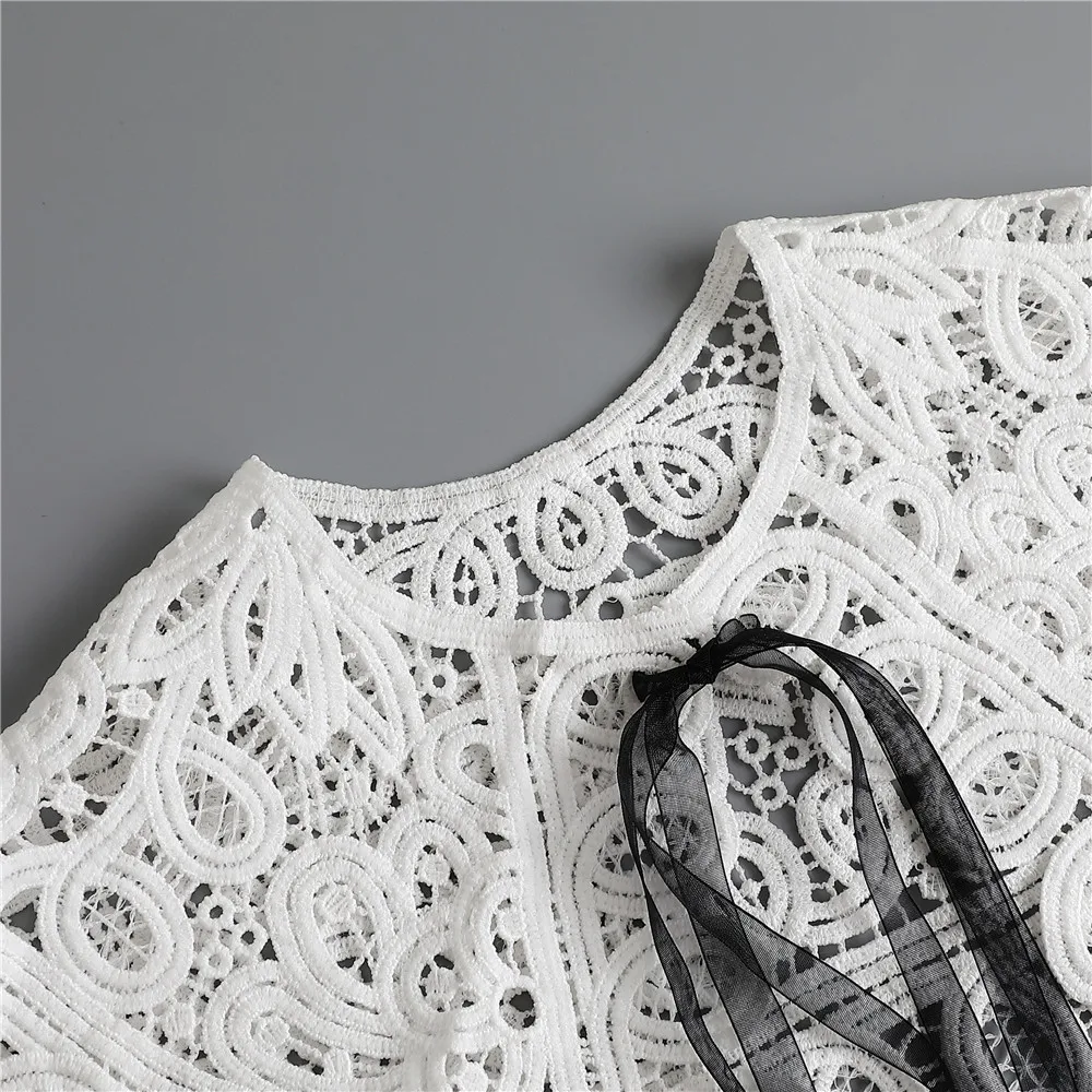 Linbaiway Cotton Fake Collar Women Detachable Lace Floral Shirt False Blouse Top Female Removable Lapel Decor |