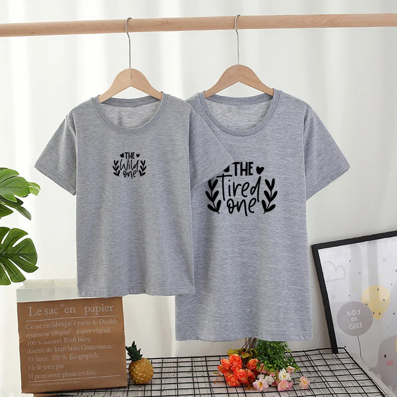 Ropa a juego para padres, madre y ni&ntilde;os, camiseta de manga corta con estampado rom&aacute;ntico y letras para padres e hijos-3
