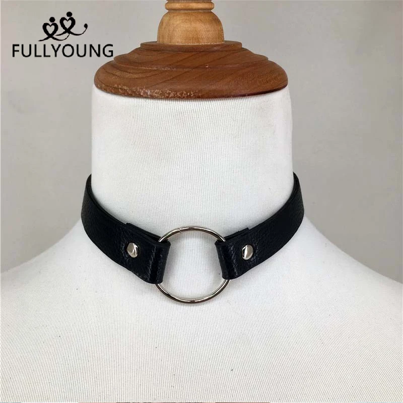 Женский ошейник из искусственной кожи Fullyoung черный Регулируемый ремень