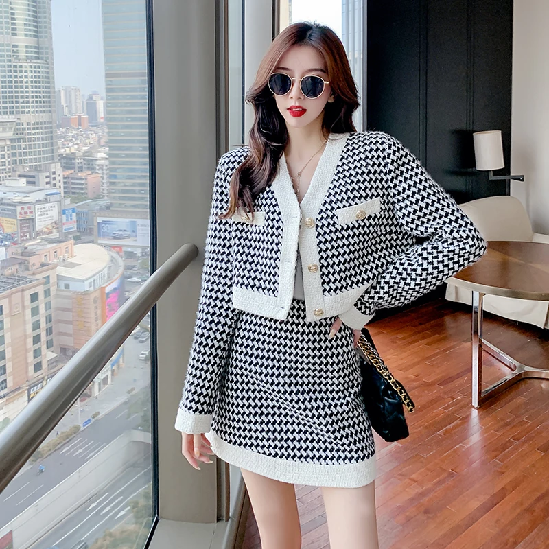 

JSXDHK Autumn Winter Houndstooth 2 Piece Set Women Tweed Plaid Metal Button V Neck Short Jacket Coat + Woolen Mini Skirts Suits