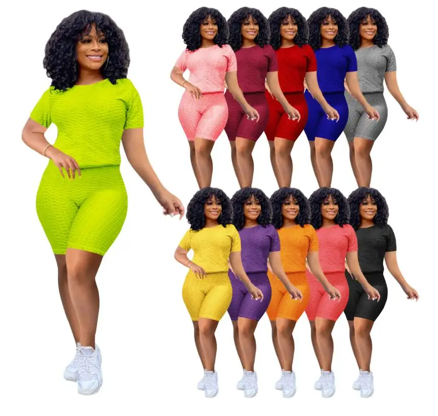 

Женский спортивный костюм из двух предметов, Однотонная футболка с шортами и капри, размеры до 3XL