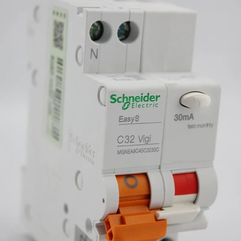 Миниатюрный автоматический выключатель Schneider Electric Easy9 1P + N 2P AC16A 40A 30MA с защитой от