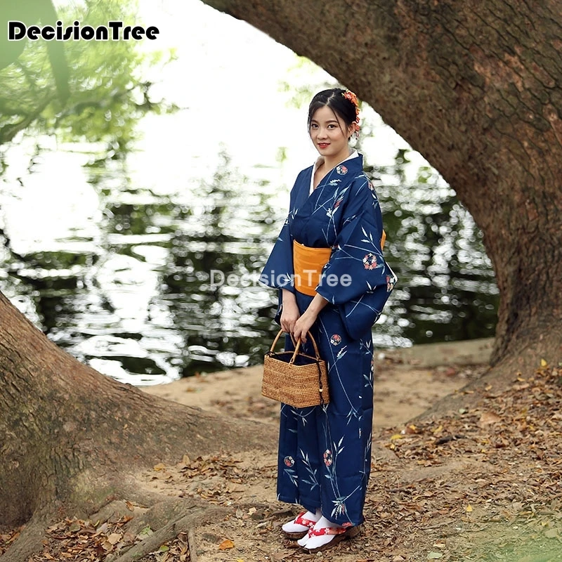 Кимоно женское традиционное японское с принтом длинный кардиган юката халат в