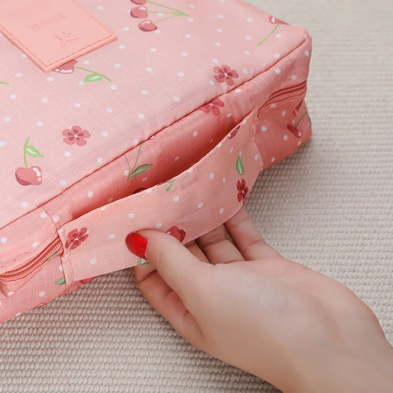 Чехол органайзер для кистей косметичка женщин туалетных принадлежностей