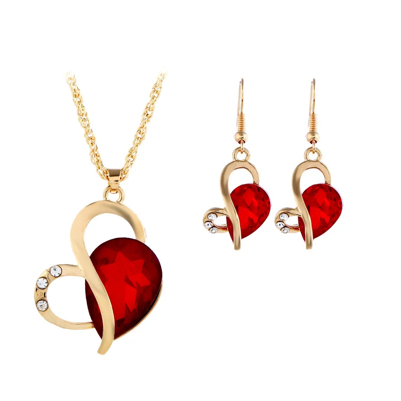 Набор из ожерелья и серег в форме сердца | Украшения аксессуары