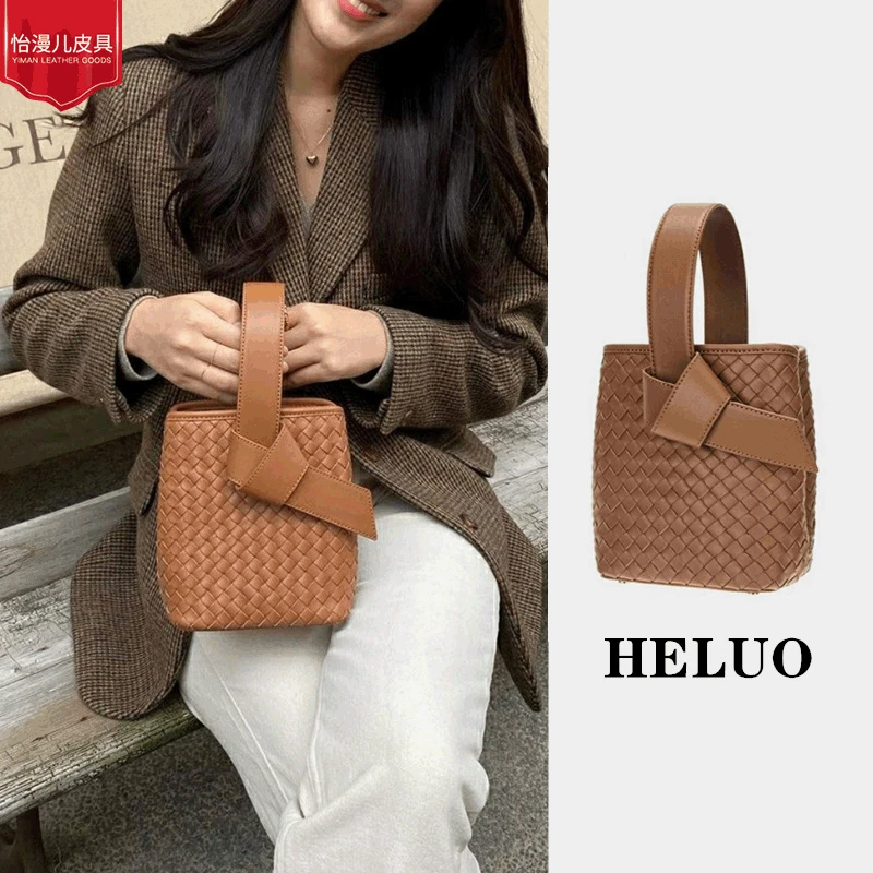 

Lace-up Handbag Woman 2021 Summer Fashion Hand-held Bucket Bag Woven Bags