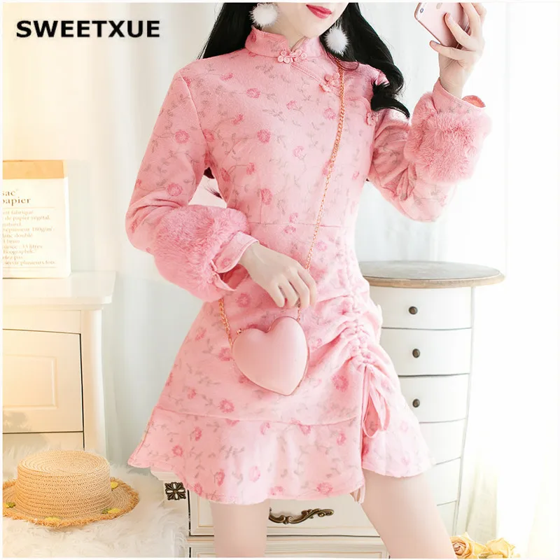 Ципао с воротником-стойкой и оборками в стиле ретро | Женская одежда