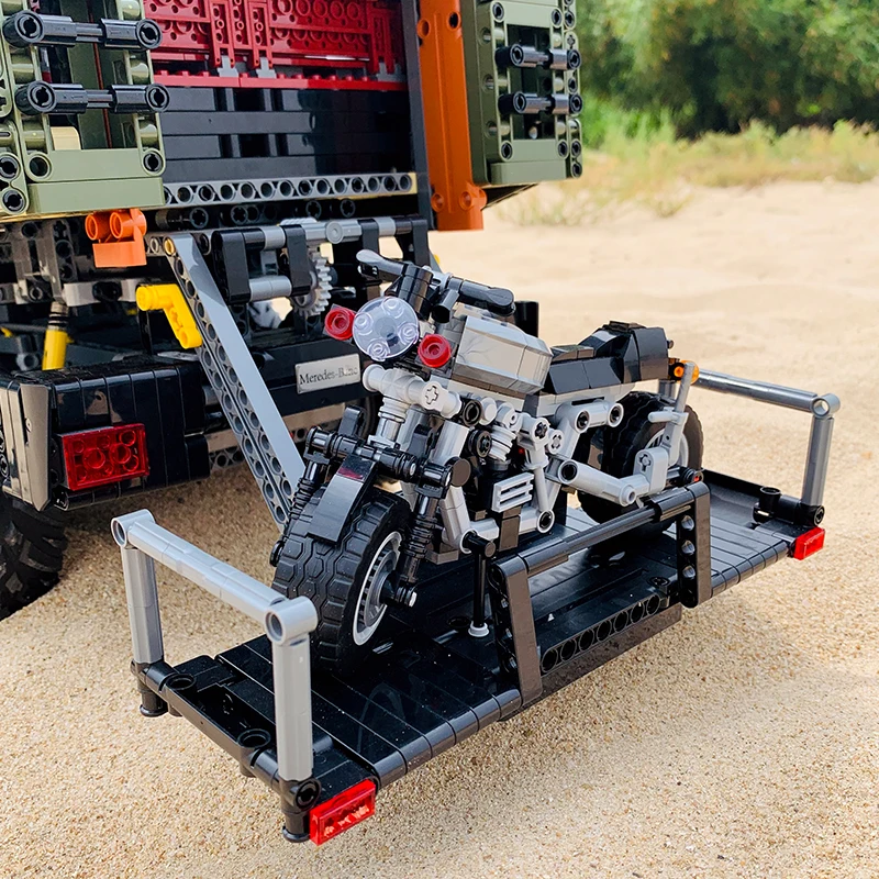

DHL J907 Technical Car Model The MOC Motorzied Nomadism RV Motorhome Truck Set Building Blocks Bricks Toys Kids Christmas Gifts
