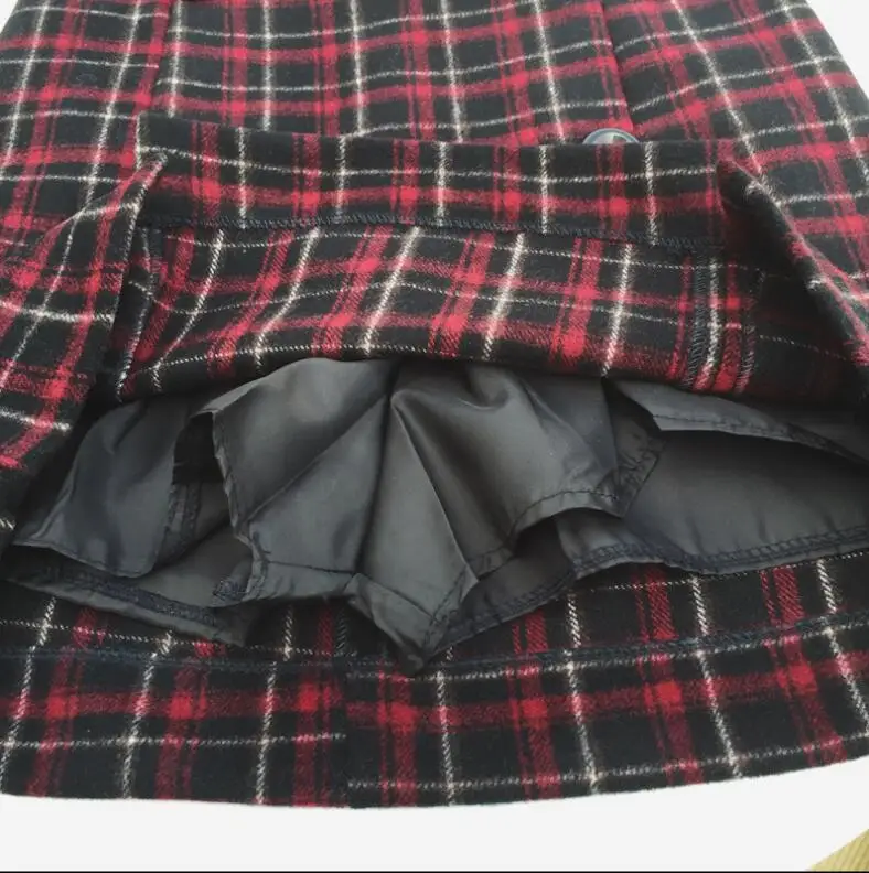 Юбка-мини шерстяная трапециевидная с завышенной талией на четыре пуговицы