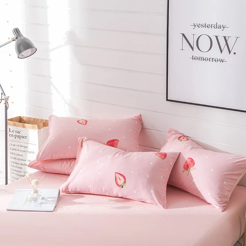 (20) пододеяльник из мытого хлопка с принтом в виде розовой клубники простыня