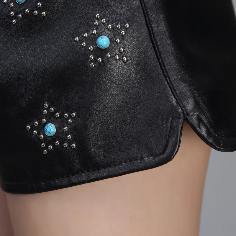 

Summer Fashion Female Real Leanther Trousers Casual Print Stars Streetwear Skinny Elastic Mid Waist OL Sheepskin Shorts Woman