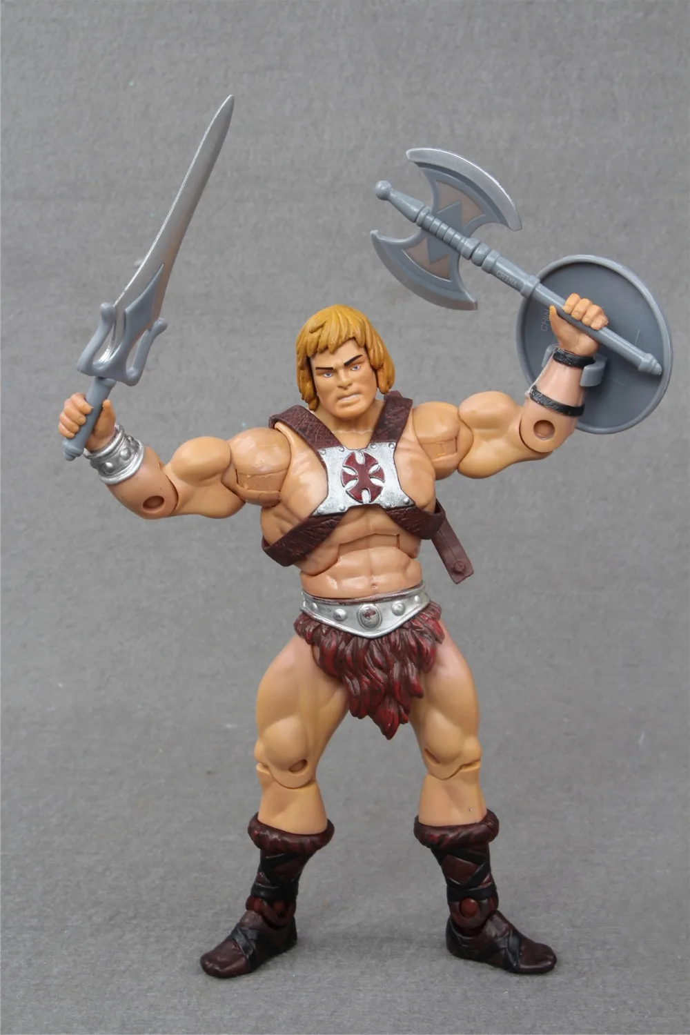 Классическая свободная 6-дюймовая экшн-фигурка HE-MAN | Игрушки и хобби
