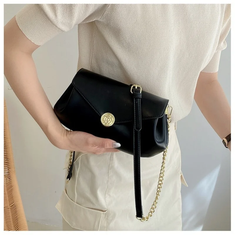 

Simple Casual Texture PU Fold Small Bag2021summer New Small Fresh and Fashionable Ladies All-match Single Shoulder Messenger Bag