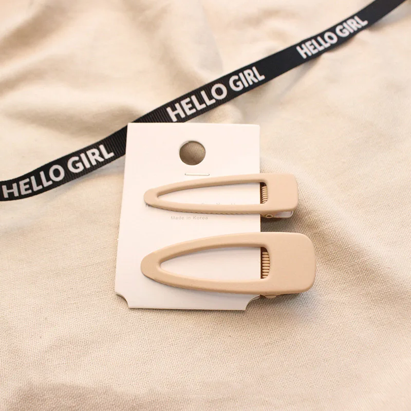 

2Pcs/Set Baby Girls Hair Clips Matte Scrub Snap Clip Hair Pins for Children Women Kids Hairpins Metal Triangle Hair Accessories