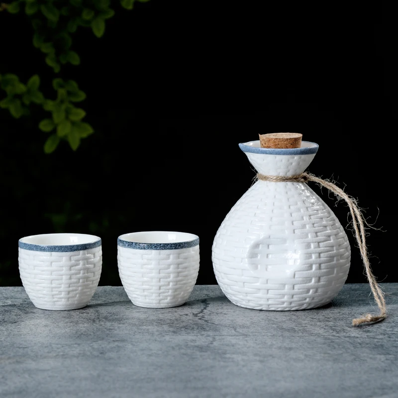 

Retro Hip Flask Set Ceramics Japanese Style High End Hip Flask Sake Bamboo Weaving Bouteille Verre Kitchen Dining Bar EF50HF