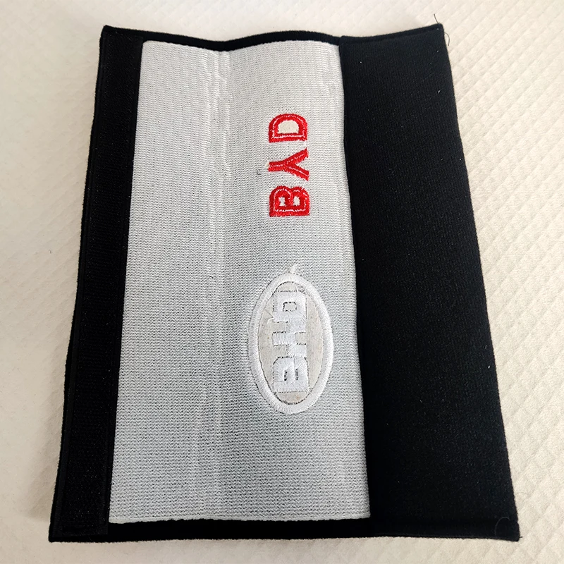 2pcs of Cotton Protective Cover for Car Seat Belt For Chevrolet Cruz Mai Rui Bao Cobalt Impala Onix SS pioneer Explorer Bolt EUV |