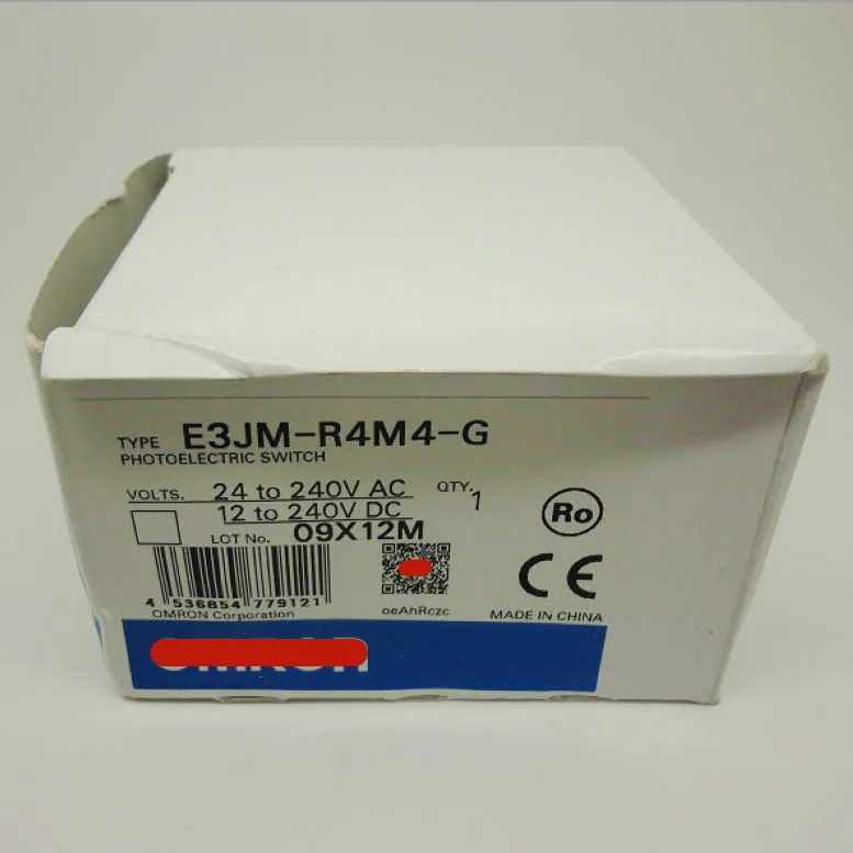 

New E3JM-R4M4-G photoelectric sensor