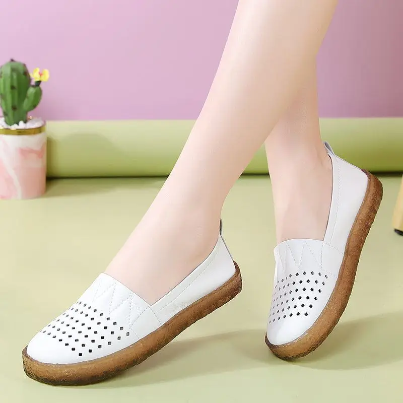 

Hollow Out Genuine Leather Women Shoes Black White Breathable Flat Soft Bottom Slip On Ballet Nurse Medical Tenis Schuhe Damen