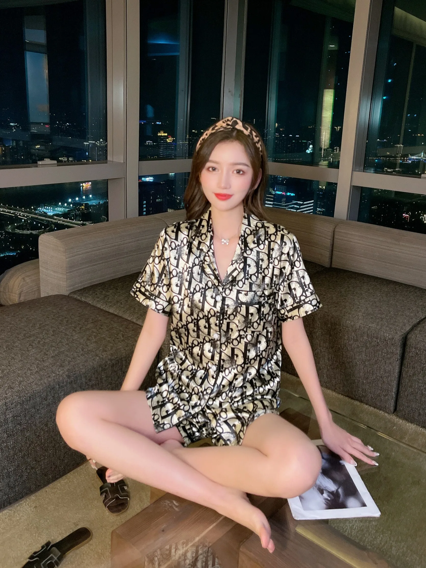 

Women Sexy Silk Satin Pajama Sets Summer Short Sleeve Sleepwear Soild Pyjamas Letter Print Nightwear Pj Homewear