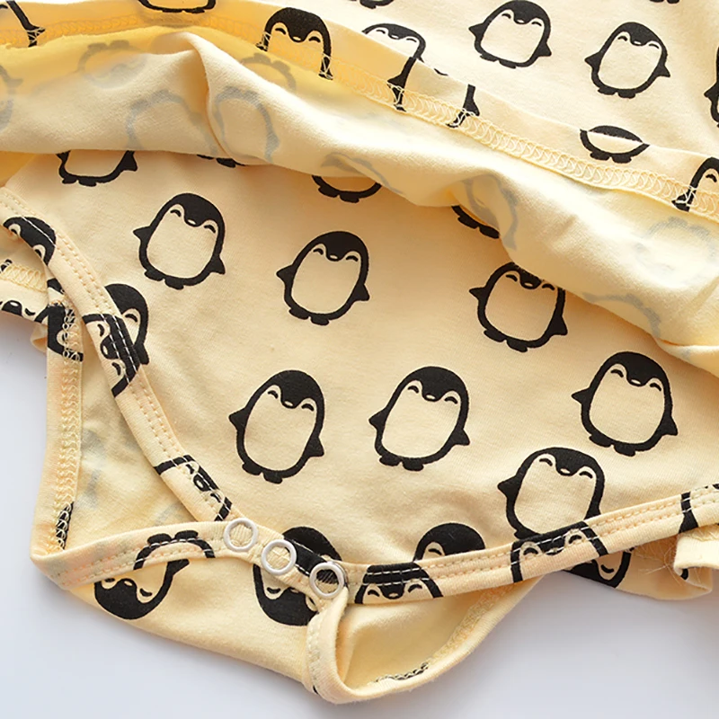 Одежда для новорожденных Для маленьких девочек Комбинезон одежда с рисунком