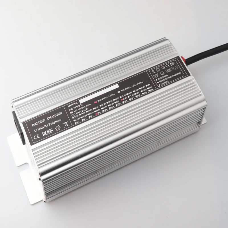 Умное зарядное устройство для литиевых аккумуляторов 84 в 8 А 72 20S 672 Вт |