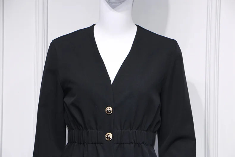 

Black Jumpsuit 2019 Runway V Neck Single Breasted Long Sleeve Jumpsuit Elastic Waist Beam Foot Jumpsuit Loose Overalls