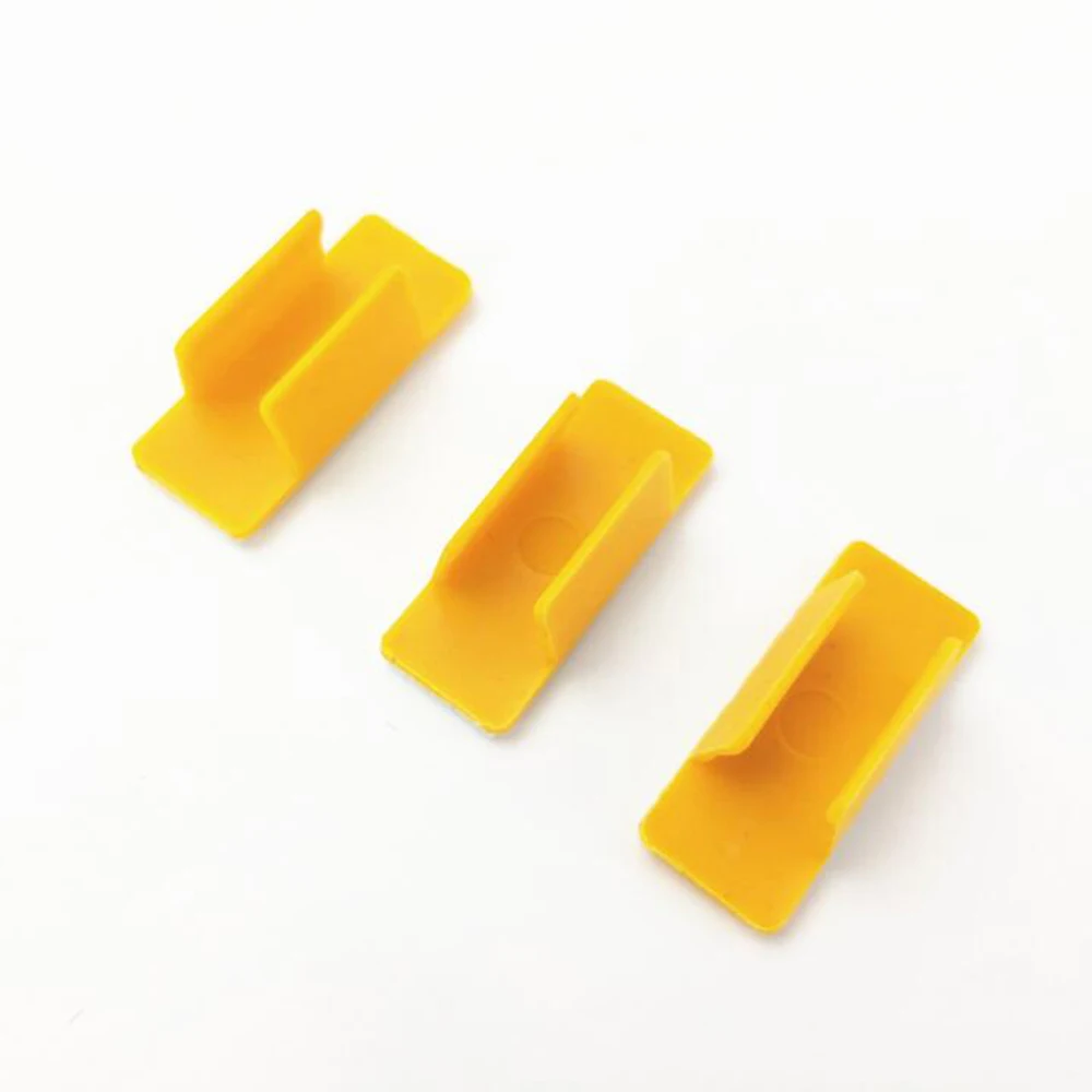 Yellow 50 шт. Пластик черный/желтый держатель для ручек-клеящая ручка держатели для приклеивания автомобильного компьютера записные книжки журналы блокноты - Цвет: Yellow